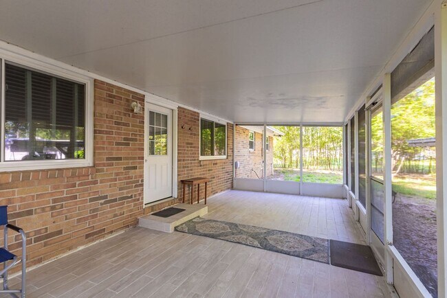 Foto del edificio - Welcome to your Lake Home