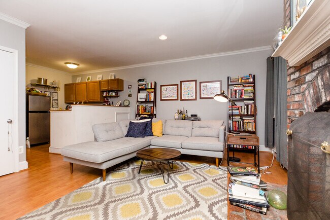 Foto del edificio - 925 Columbia St NW