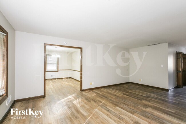 Foto del edificio - 1311 Lawrence Rd