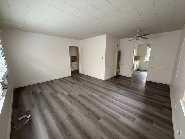 Foto del edificio - 3646 Vinton Ave