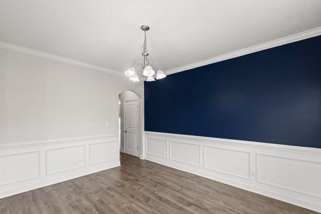 Building Photo - Gorgeous Home Offering Over 3000 HSF!