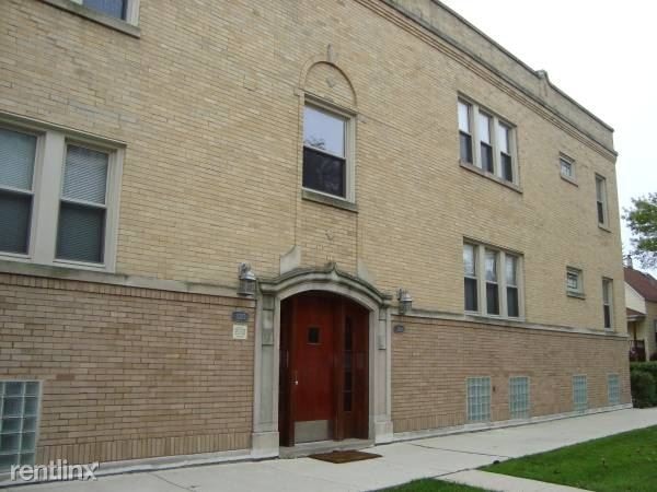 Building Photo - 3327 W Grace St