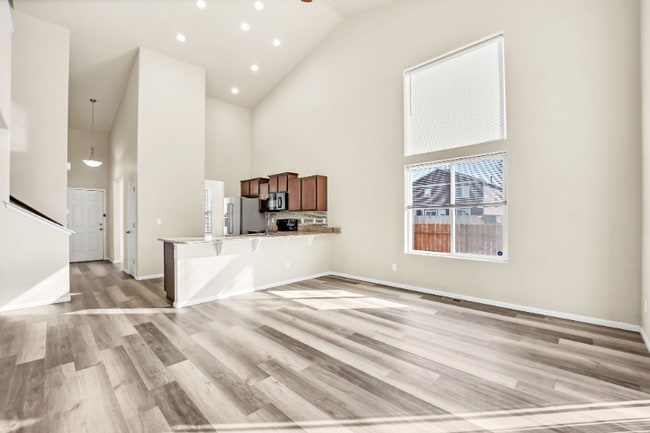 Foto del edificio - 11385 Mount Angel Heights