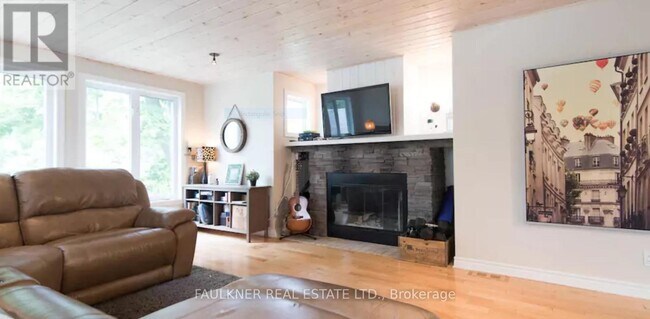 Building Photo - 36 Gwynne Ave