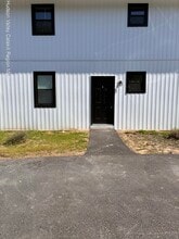 Building Photo - 1154 US-9