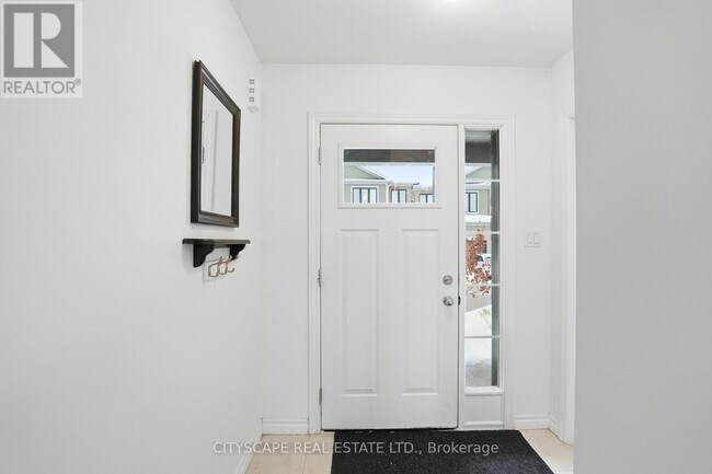 Photo du bâtiment - 35 Woodedge Cir