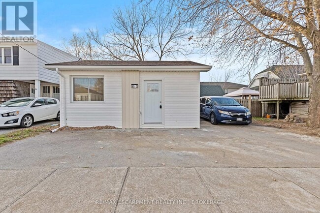 Photo du bâtiment - 65 Chelsea St