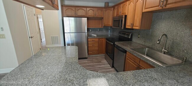 Building Photo - 260 San Paulo Ct
