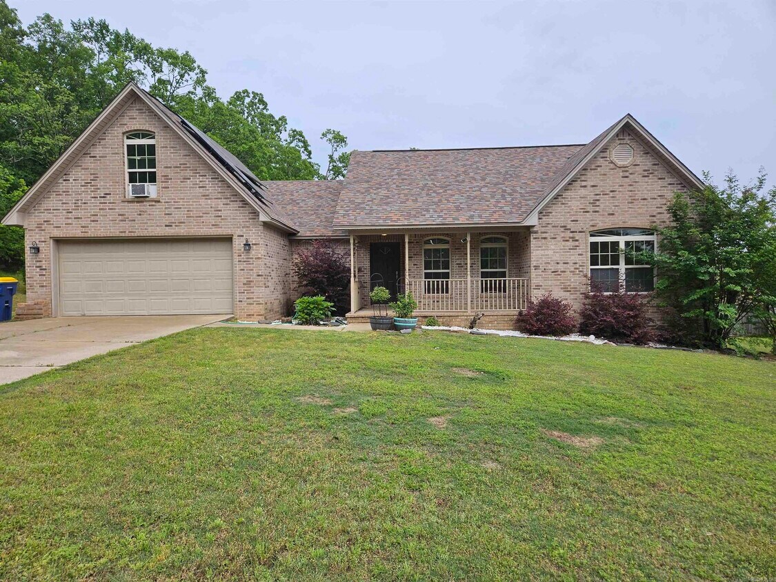 Foto principal - 35 W Oak Dr