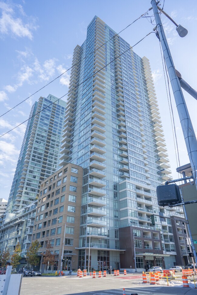 Foto del edificio - 583 Battery St