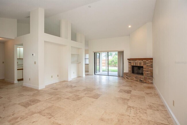 Foto del edificio - 4087 Waterview Loop