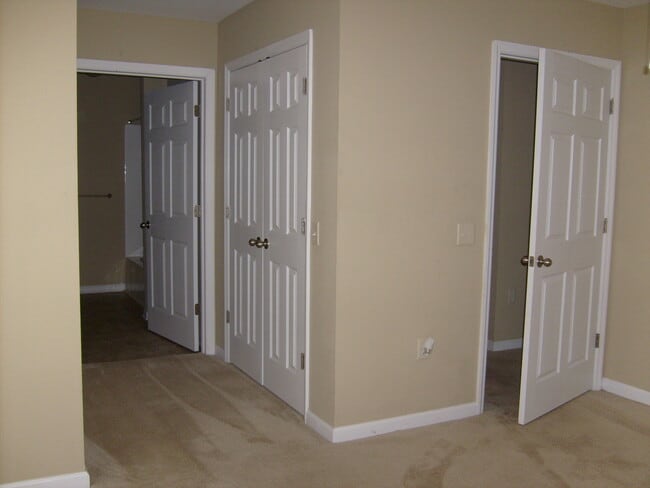 Building Photo - Blakely Commons