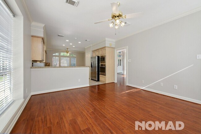 Foto del edificio - Charming 4BR House in Kingwood