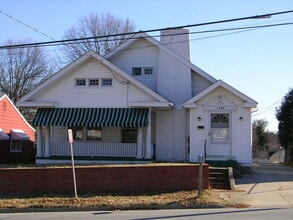 Building Photo - 1700 Johnson St