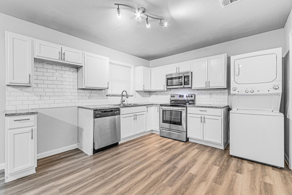 Foto principal - 1828 Baxley Dr