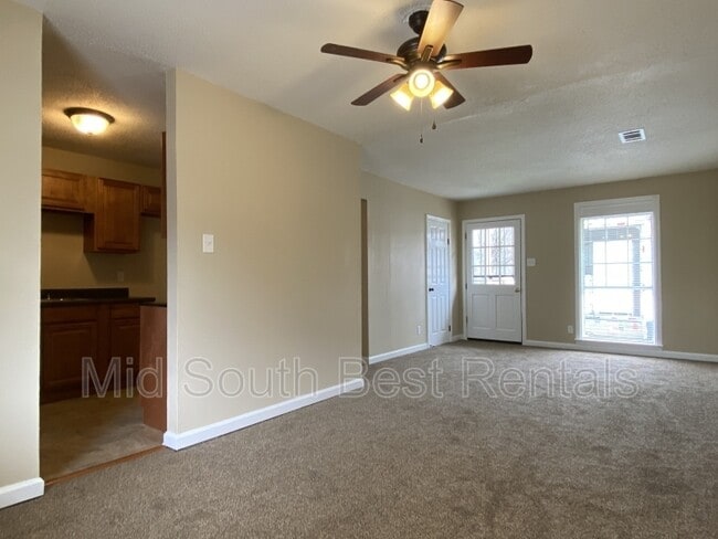 Building Photo - 3145 Benjestown Rd