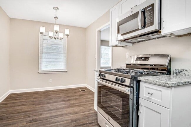 Building Photo - 2191 Tilson Cir