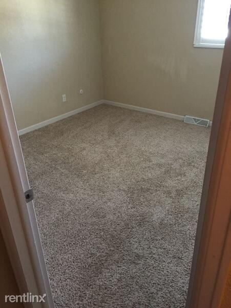 Foto principal - 2 br, 2.5 bath Townhome - 1199 S Monaco Pkwy