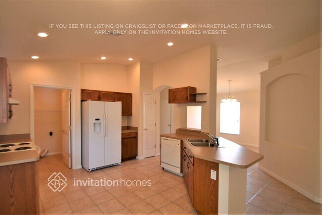 Building Photo - 11202 Summer Star Dr