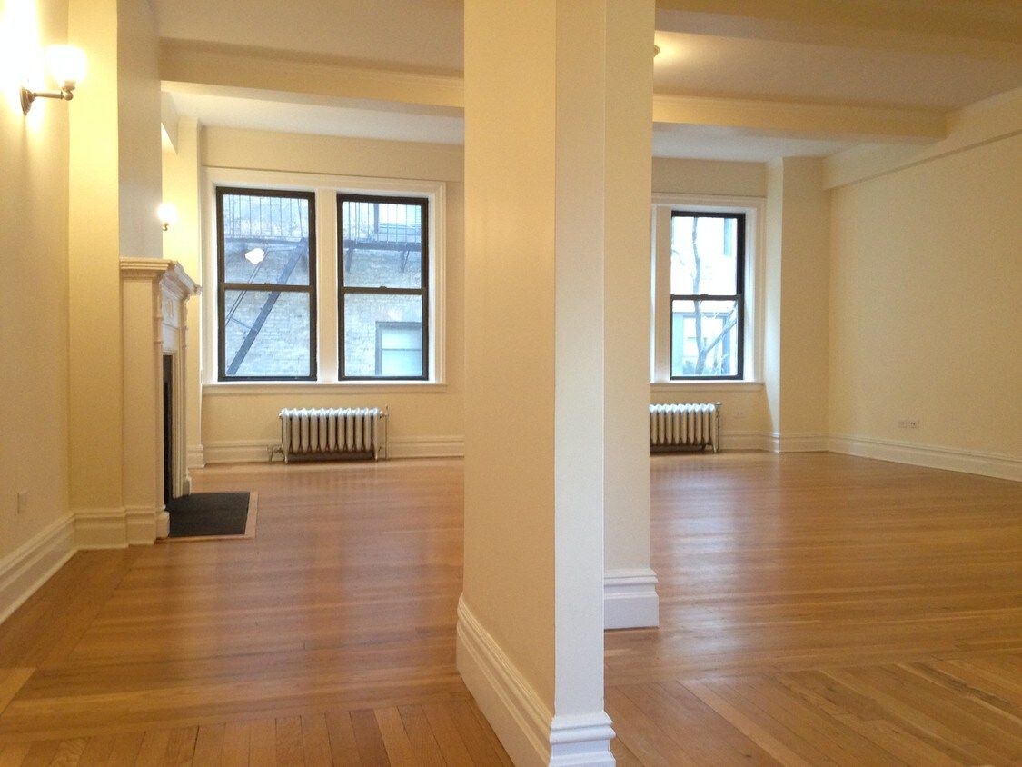 Foto principal - 115 E 80th St