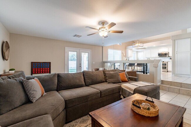 Foto del edificio - 7969 W Marlette Ave