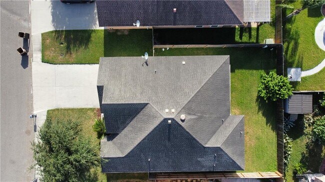 Building Photo - 3401 Palace St