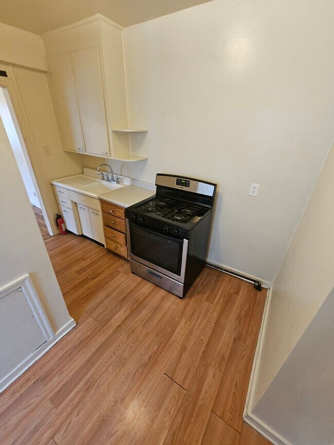 Foto del edificio - 205 Jefferson Ave