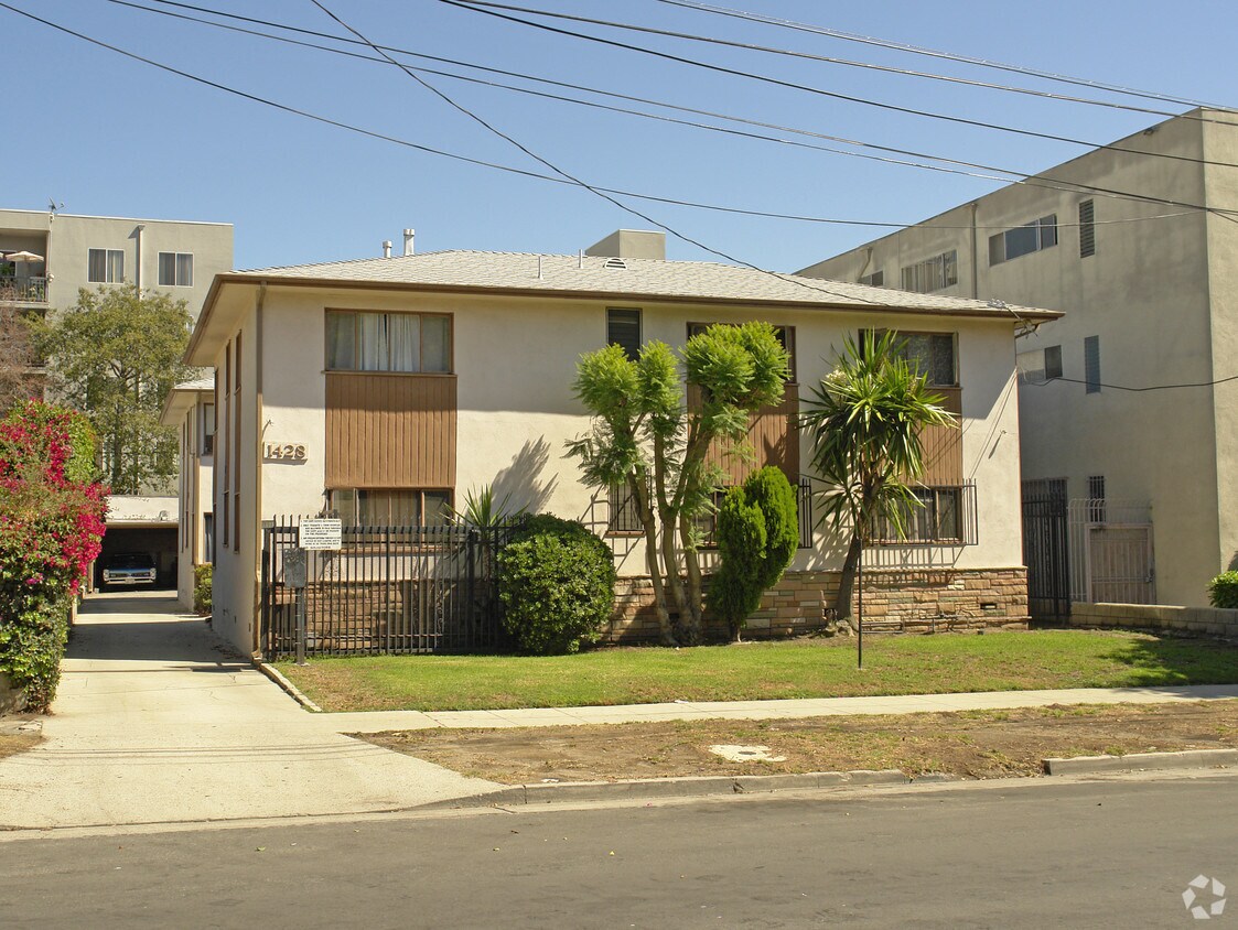 Primary Photo - 1428 N Curson Ave