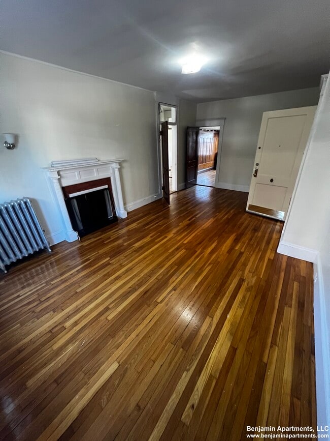 Building Photo - 126 Englewood Ave