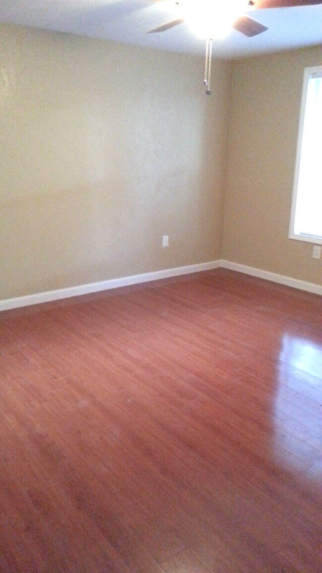 Foto del edificio - 5603 Northridge Dr