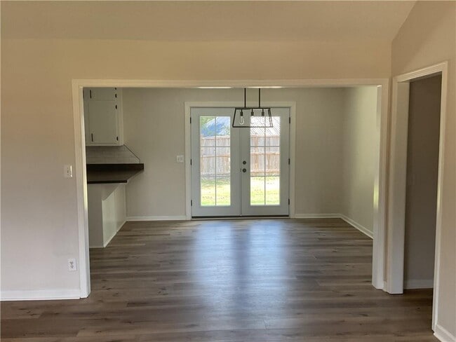 Foto del edificio - 2452 Kilgore Rd