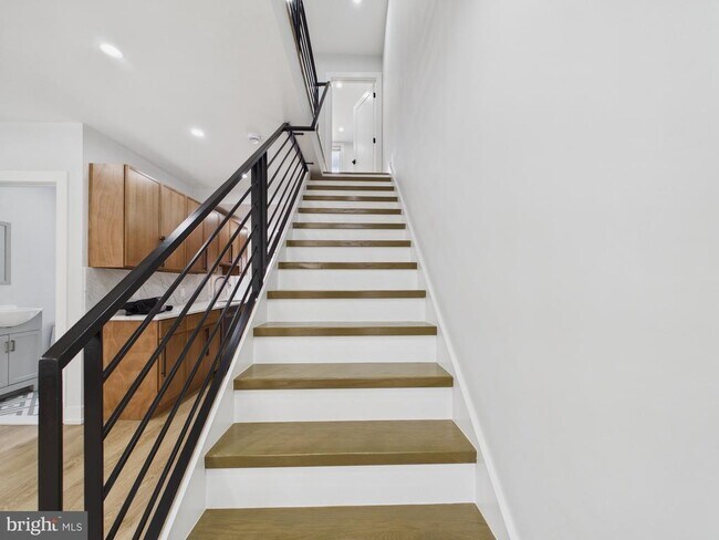 Foto del edificio - 2229 Oakford St