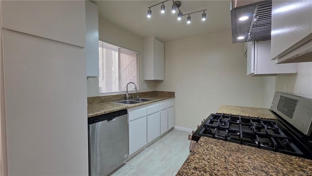 Foto del edificio - 2310 S Diamond Bar Blvd