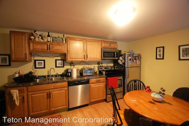 Foto del edificio - 47 Curtis Ter