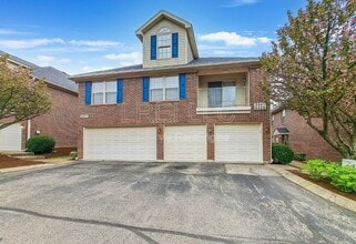 Building Photo - 8439 Grand Trevi Dr