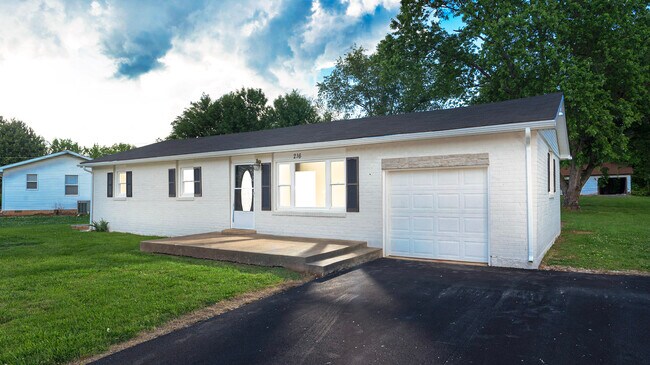 Foto del edificio - 216 Morehead Rd