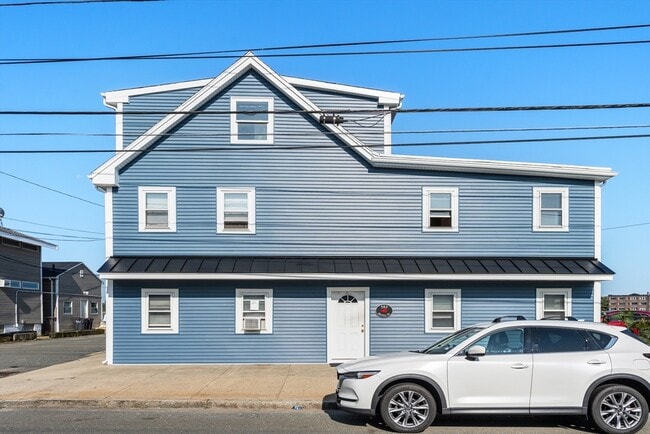 Foto del edificio - 585 Shirley St