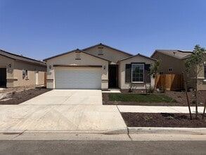 Building Photo - 4721 Irma Dr