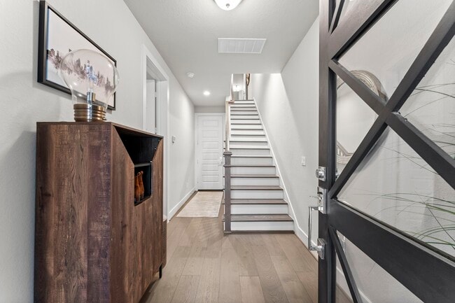 Foto del edificio - 4227 Allen St