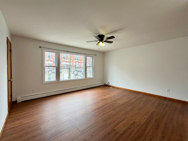 Building Photo - 57 Magnolia Ave