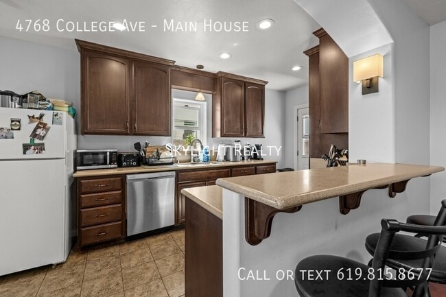 Building Photo - 4768 College Ave