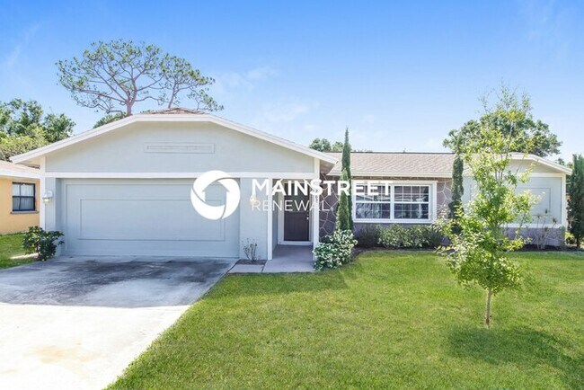 Building Photo - 3 Bedroom Pet-Friendly Home in Melbourne, FL with Main Street Renewal