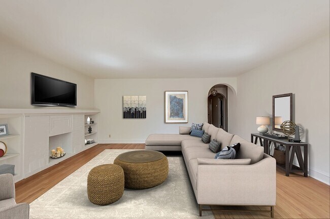 Building Photo - 4844 N Hoyne Ave