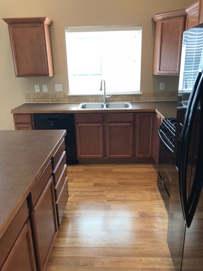 Building Photo - Charming Home in the Heart of Bozeman