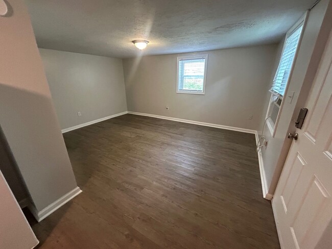 Building Photo - 1810-3 Atascadero Drive