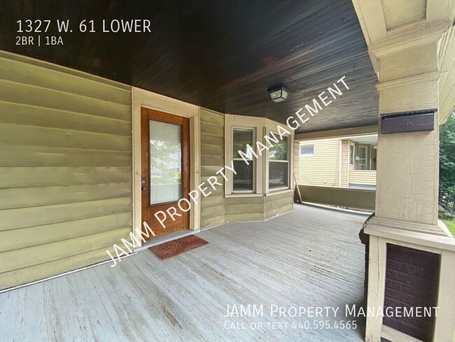 Building Photo - 2-bedroom Lower Duplex apartment in Gordon...