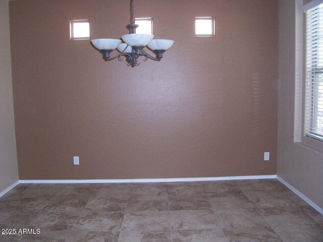 Foto del edificio - 1692 S Parkcrest St