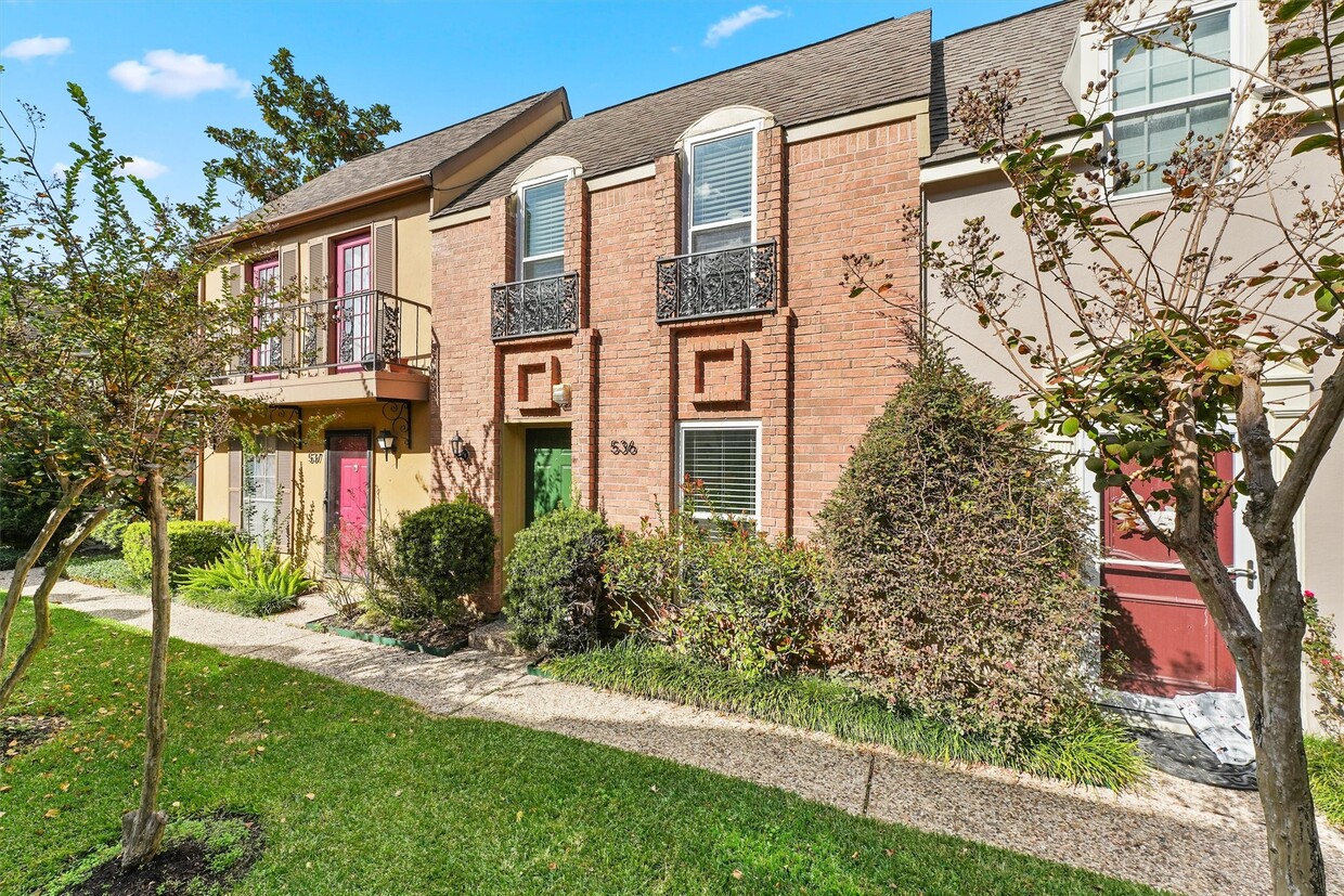 Foto principal - 11515 Burdine St