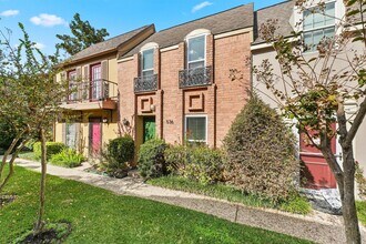 Building Photo - 11515 Burdine St