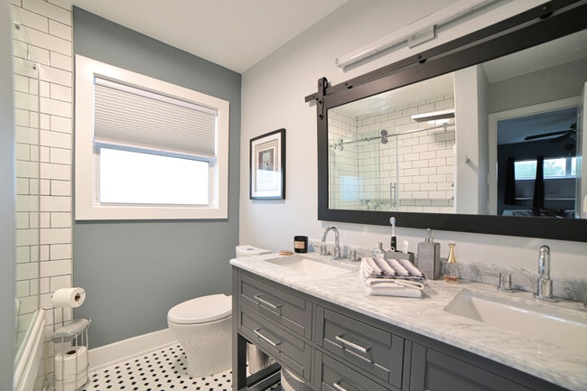 Foto del edificio - 1212 SE 2nd Ct